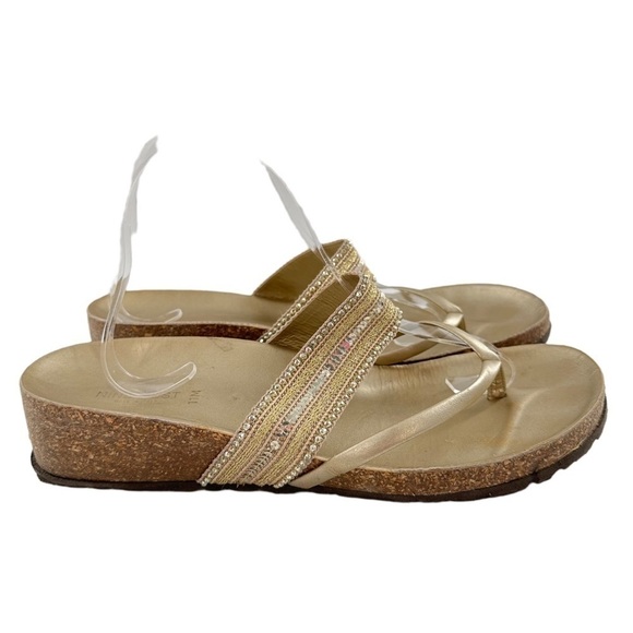 Nine West sandals size 11 gold Italian leather sequins Bollywood festival - Picture 1 of 11